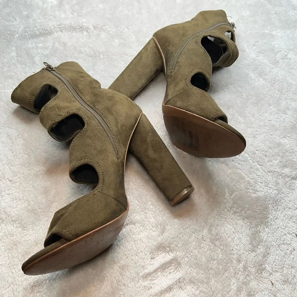 STEVE MADDEN 8.5 Tawnie Cutout Caged Booties Pumps Sandal